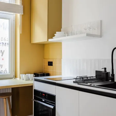 Апартаменты Nowoczesne I Stylowe Studia Very Berry W Poznaniu By Renters Познань