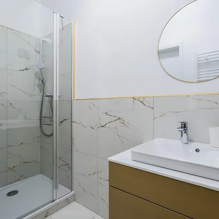 Апартаменты Nowoczesne I Stylowe Studia Very Berry W Poznaniu By Renters
