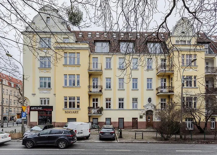 Appartement Nowoczesne I Stylowe Studia Very Berry W Poznaniu By Renters *