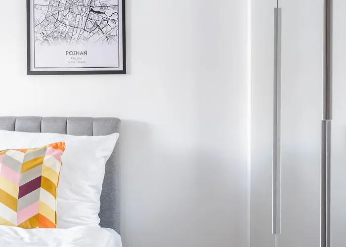 アパート Nowoczesne I Stylowe Studia Very Berry W Poznaniu By Renters